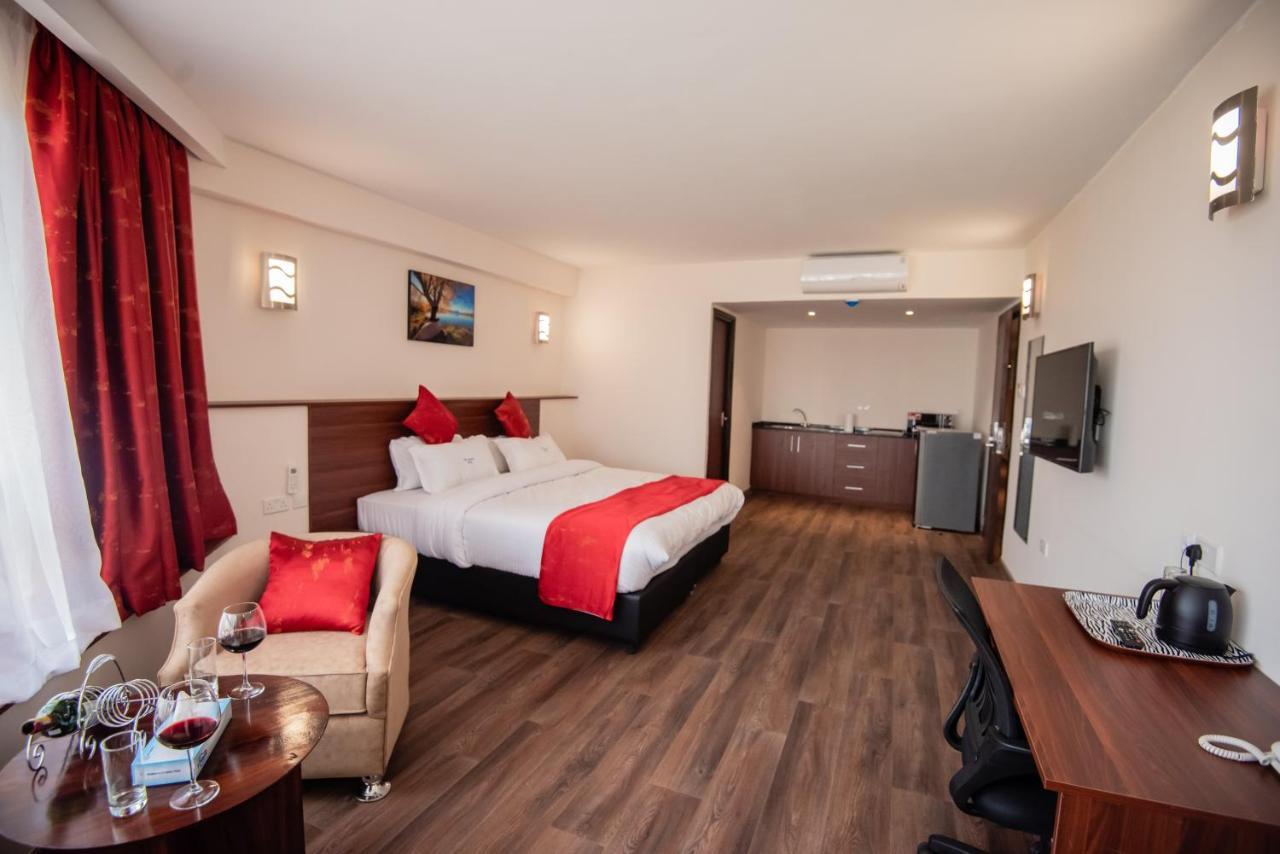 The Crossroads Hotel, Westlands 奈洛比 外观 照片
