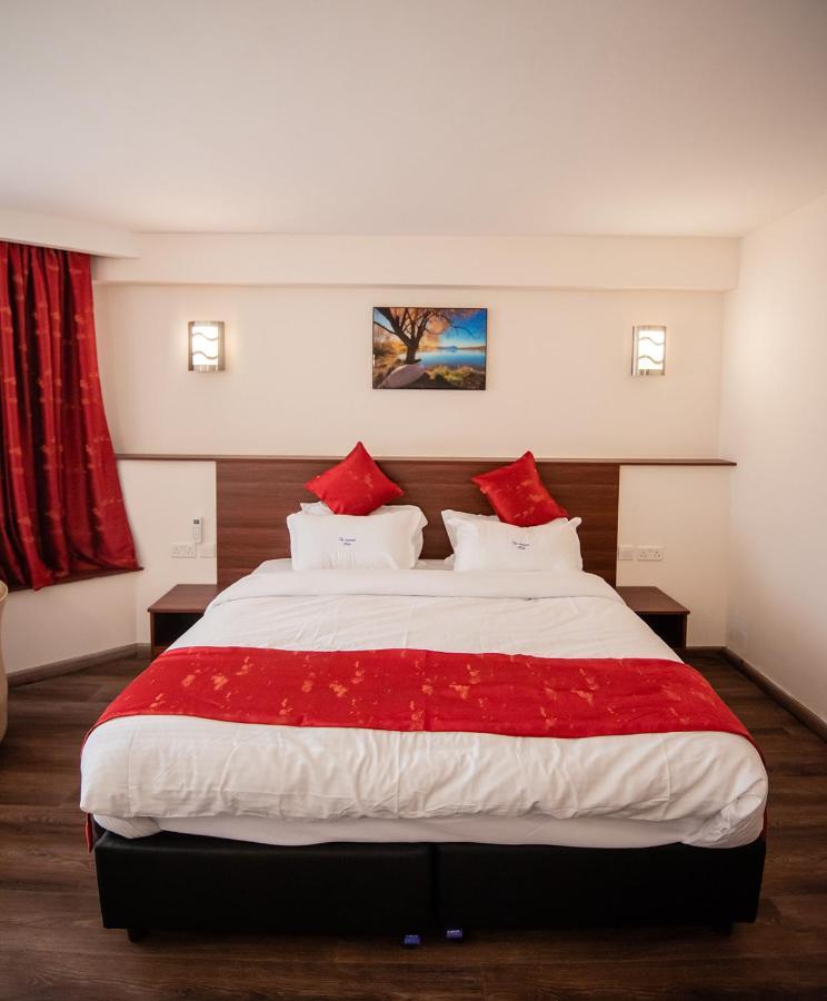 The Crossroads Hotel, Westlands 奈洛比 外观 照片